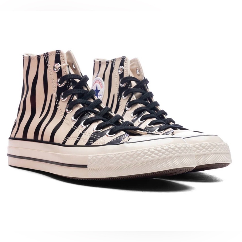 EUC- Unisex Converse Chuck Taylor All Star ‘Chuck 70’ Zebra Canvas High-Top